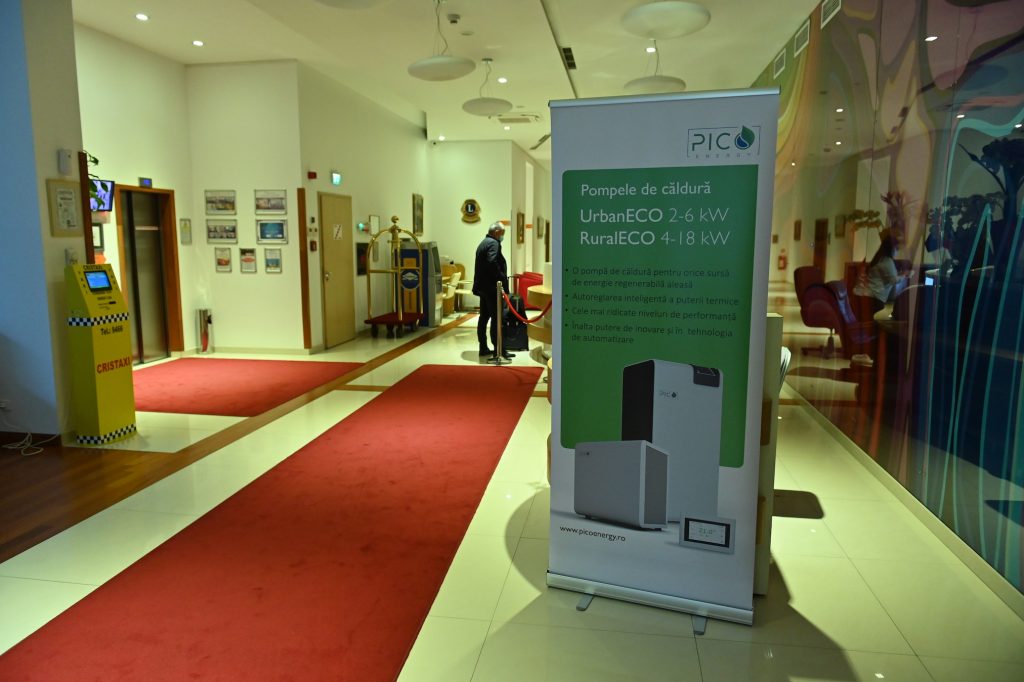 Roll-upul cu pompele de căldură RuralECO și UrbanECO Rolul pompelor de căldură în tranziția energetică Pompe de căldură M-TEC